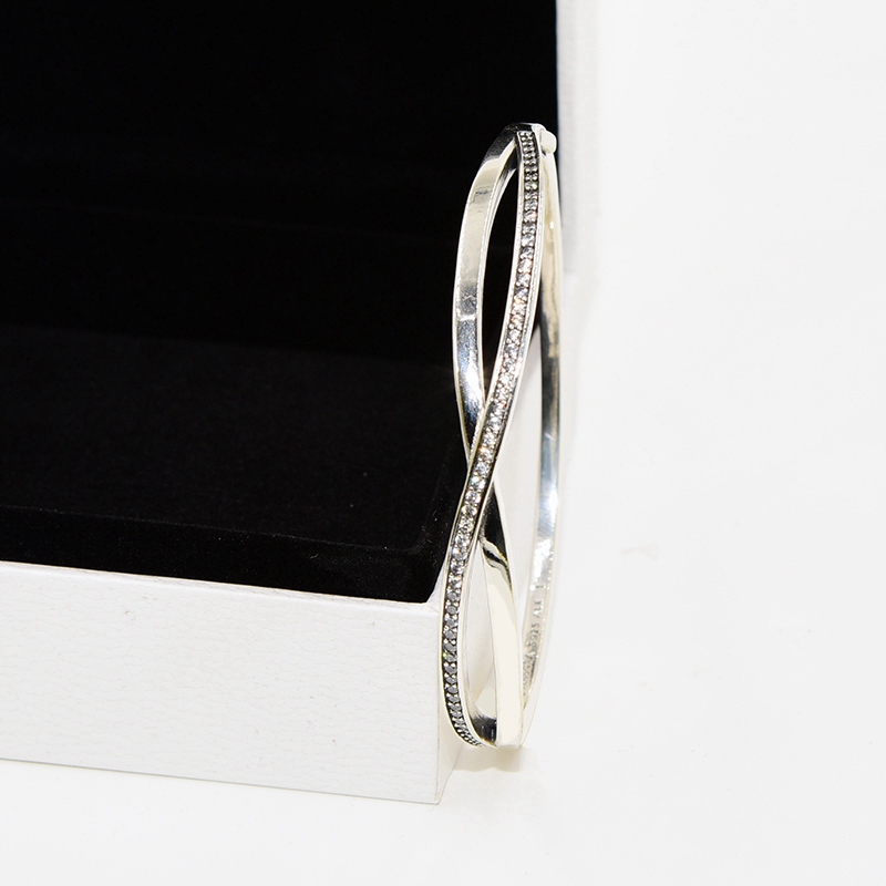 Wholesale-c personality cross CZ diamond bracelet luxury designer jewelry for Pandora 925 sterling silver with box ladies bracelet, Black
Wholesale-c personality cross CZ diamond bracelet luxury designer jewelry for Pandora 925 sterling silver with box ladies bracelet, Black