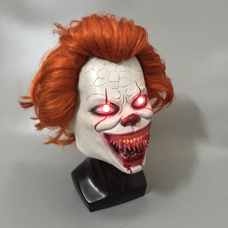 Halloween party props full head latex mask horror movie Stephen King's It 2 Cosplay Pennywise clown clown LED mask red hair
Halloween party props full head latex mask horror movie Stephen King's It 2 Cosplay Pennywise clown clown LED mask red hair