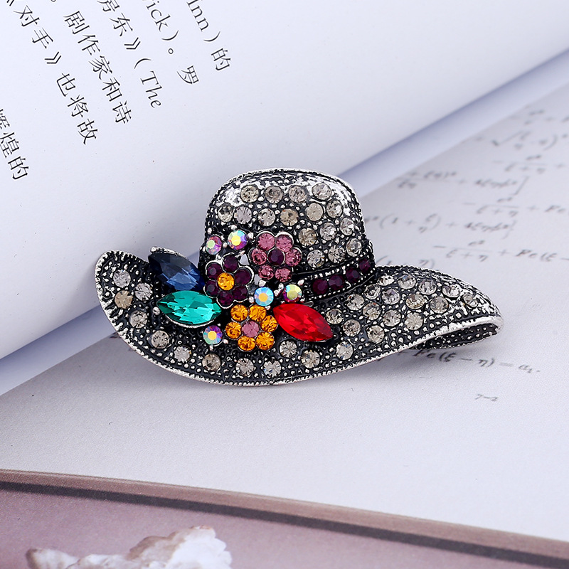 Wholesale-Creative Gift High-end Fashion Hat with Drill Brooch Pin Jewelry