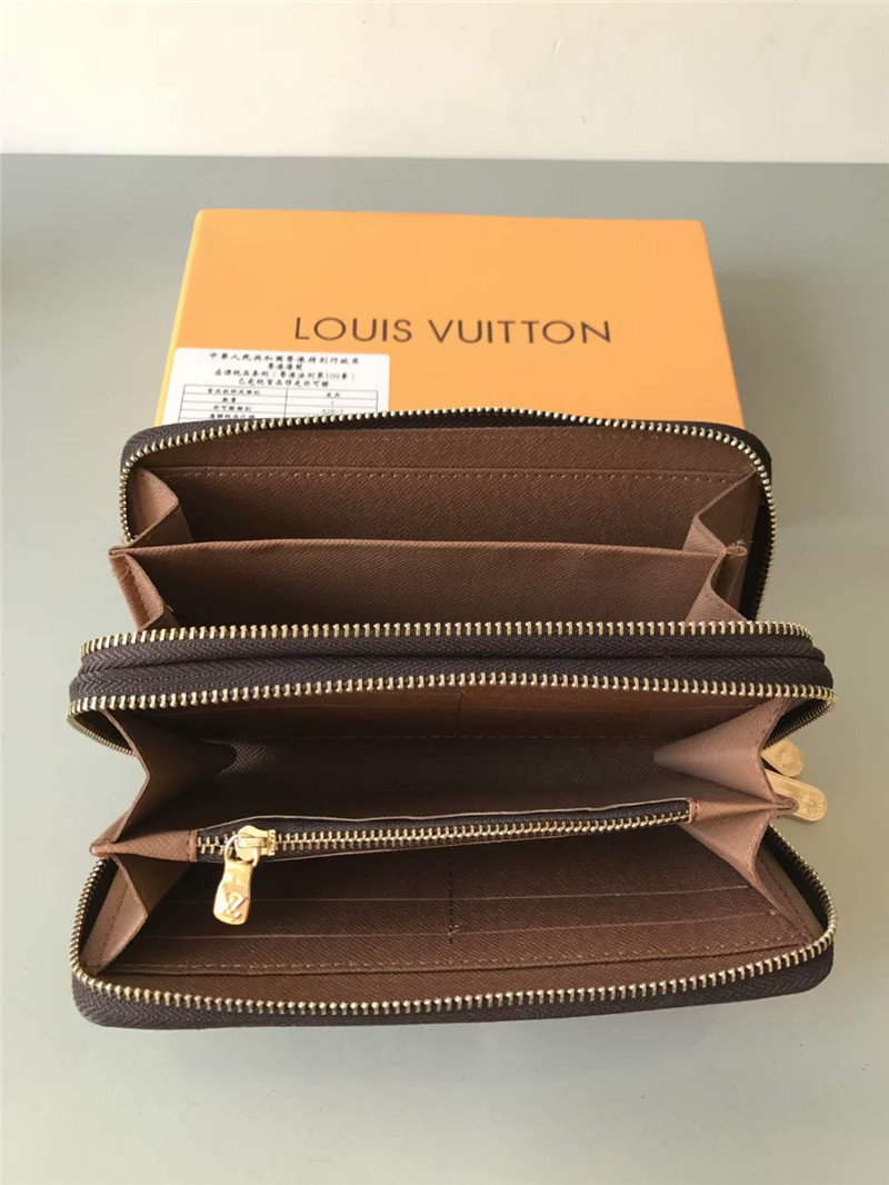 double ZIPPY WALLET VERTICAL men women long fashion designer wallets holders business leather purse card holder 042, No box
double ZIPPY WALLET VERTICAL men women long fashion designer wallets holders business leather purse card holder 042, No box