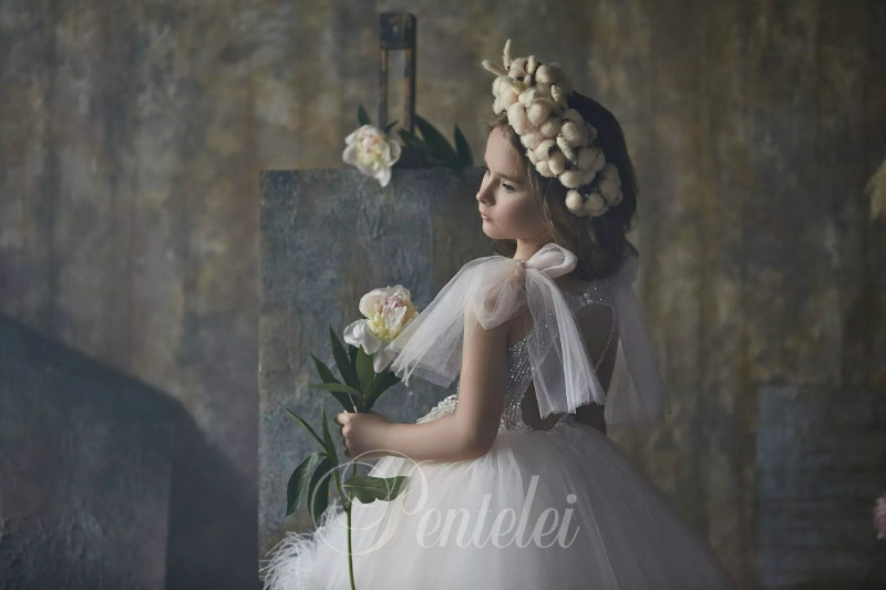 Lovely Ball Gown Flower Girl Dresses Jewel Sleeveless Hollow Bow Sequins Feather Pageant Dress High Low Girl's Birthday Party