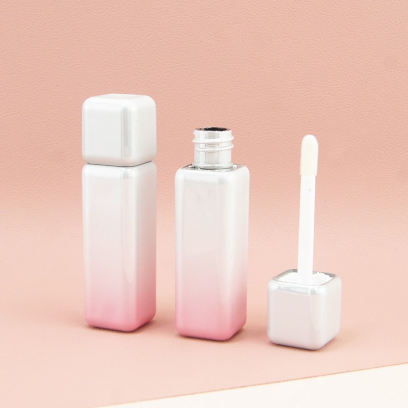 5ml High-end Empty Cosmetic Containers Makeup Eyelash Split Bottle Lipgloss Lip glaze Wand Brush Packing Bottle Lip Oil Tubes
5ml High-end Empty Cosmetic Containers Makeup Eyelash Split Bottle Lipgloss Lip glaze Wand Brush Packing Bottle Lip Oil Tubes