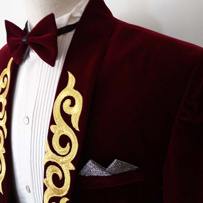 2019 Embroidery Velvet Mens Designer Jackets Shawl Lapel Black Burgundy Blue Groom Tuxedos Men Suits In Stock