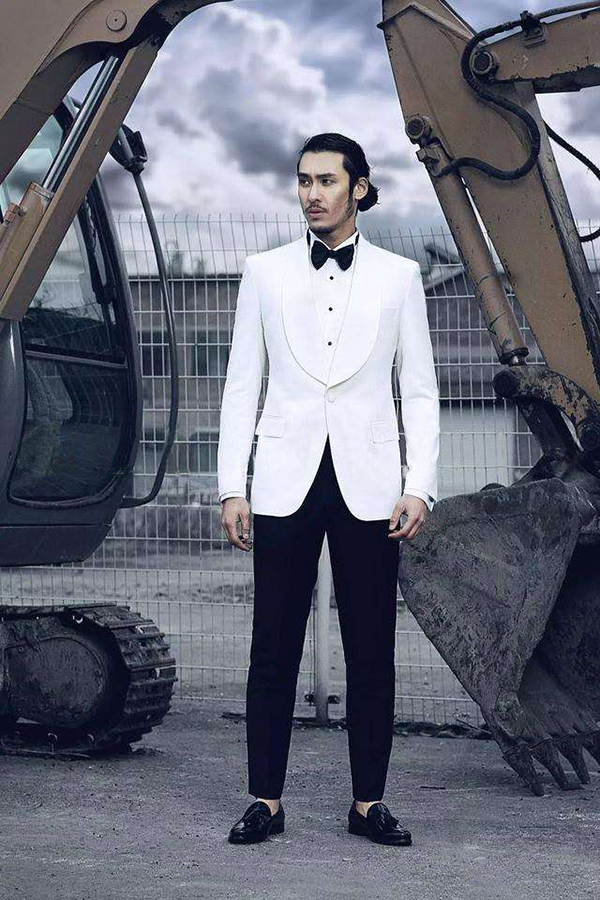 Popular One Button Groomsmen Shawl Lapel Groom Tuxedos Men Suits Wedding/Prom Best Man Blazer ( Jacket+Pantst+Tie) 872, Same as image
Popular One Button Groomsmen Shawl Lapel Groom Tuxedos Men Suits Wedding/Prom Best Man Blazer ( Jacket+Pantst+Tie) 872, Same as image