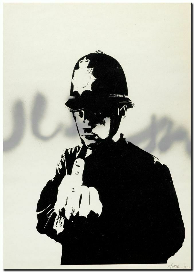 BANKSY STREET ART Rude Cop finger Home Decor Handpainted &HD Print Oil Painting On Canvas Wall Art Canvas Pictures 191118
BANKSY STREET ART Rude Cop finger Home Decor Handpainted &HD Print Oil Painting On Canvas Wall Art Canvas Pictures 191118