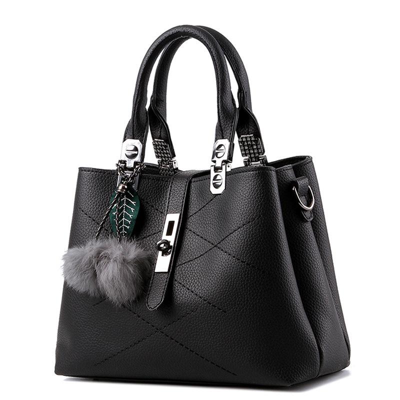 HBP Embroidery Messenger Bags Women Leather Handbags Sac a Main Ladies hair ball Hand Bag, Blue
HBP Embroidery Messenger Bags Women Leather Handbags Sac a Main Ladies hair ball Hand Bag, Blue