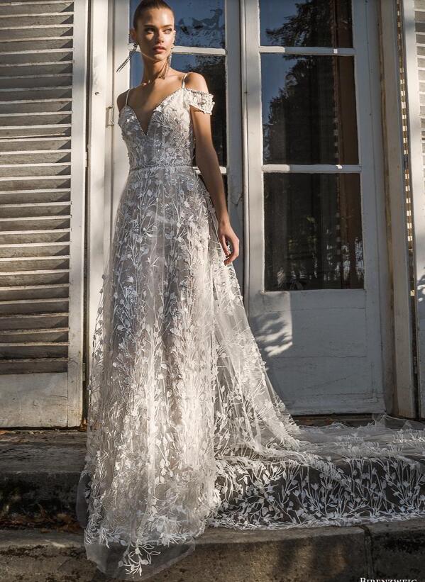 Birenzweig Bohemian Wedding Dresses Spaghetti Lace 3D Floral Appliqued Sexy Backless Bridal Gowns Sweep Train Beads Beach Wedding Dress