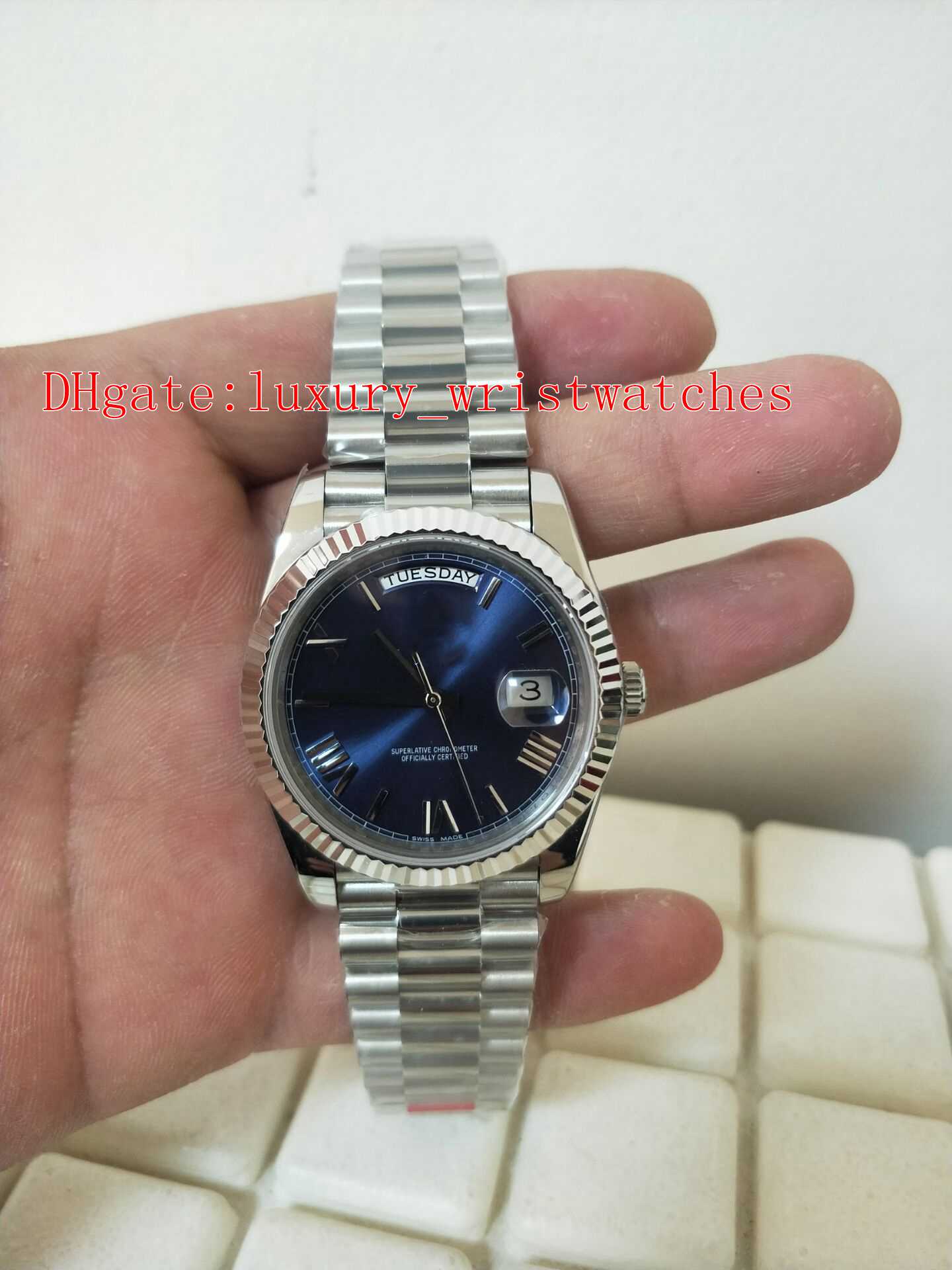 Top quality EW factory men Wristwatches 228239 40mm 36mm Stainless Steel 316L ETA 3255 Movement Mechanical Automatic Mens Watch Watches, Original box papers
Top quality EW factory men Wristwatches 228239 40mm 36mm Stainless Steel 316L ETA 3255 Movement Mechanical Automatic Mens Watch Watches, Original box papers