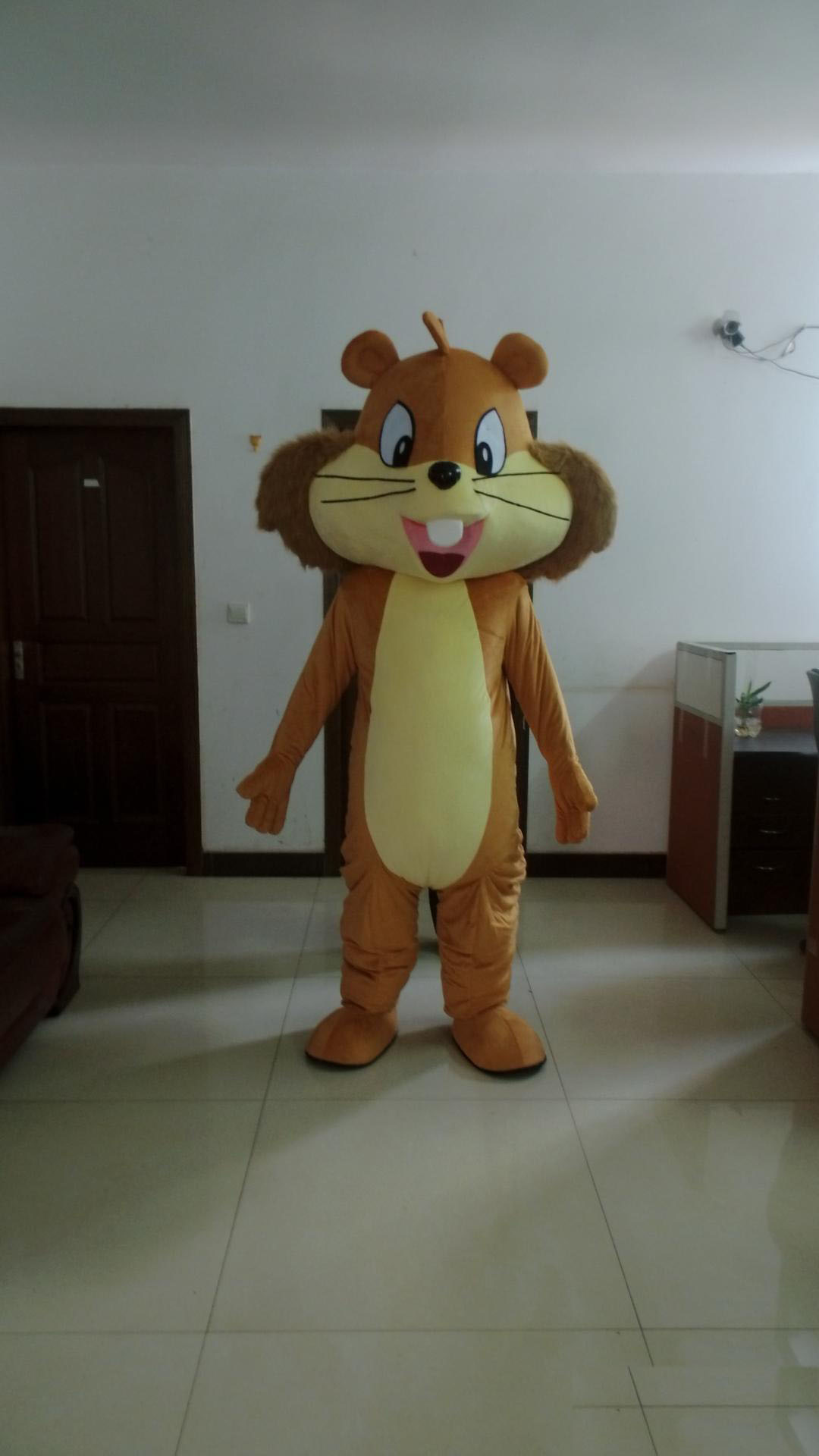 2019 Factory direct sale Squirrel Mascot Costume Lovely Adult Cartoon Fancy Dress Cartoon Appearl Halloween Birthday, As pic
2019 Factory direct sale Squirrel Mascot Costume Lovely Adult Cartoon Fancy Dress Cartoon Appearl Halloween Birthday, As pic