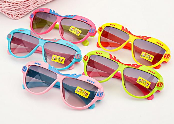 Cute Cartoon Sunglasses kids Goggles Sunblock Children Girls Boys Eyewear Glasses Plastic Frame UV Protection Colorful