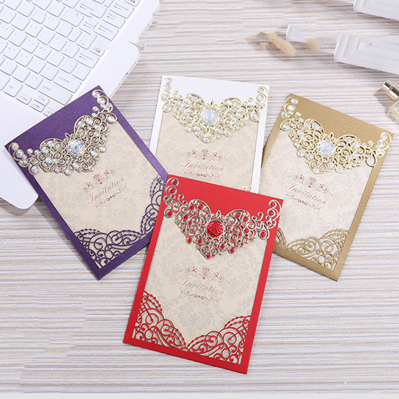 100pcs Red Gold White Crown Laser Cut Wedding Invitations Card Elegant Greeting Cards Customize Wedding Party Favor Decorations
100pcs Red Gold White Crown Laser Cut Wedding Invitations Card Elegant Greeting Cards Customize Wedding Party Favor Decorations