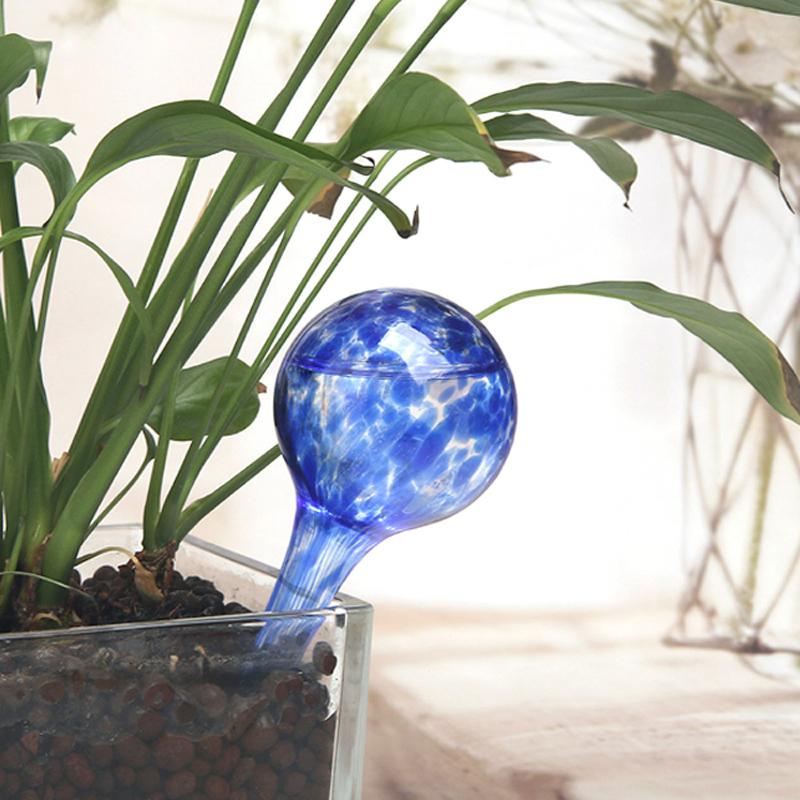 1 Pc Irrigation Ball Plant Watering Spheres Globes Outdoor Garden Pot Glass Colourful Garden Supplies Sprinkler Household, Green
1 Pc Irrigation Ball Plant Watering Spheres Globes Outdoor Garden Pot Glass Colourful Garden Supplies Sprinkler Household, Green