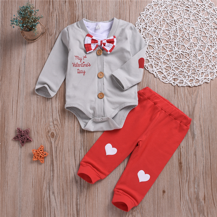Autumn kids clothes Set Boy short-sleeved bow tops jumpsuits+long-sleeved Letter romper+love-hearted Trousers 3 pieces sets Wholesale JY812, As picture
Autumn kids clothes Set Boy short-sleeved bow tops jumpsuits+long-sleeved Letter romper+love-hearted Trousers 3 pieces sets Wholesale JY812, As picture