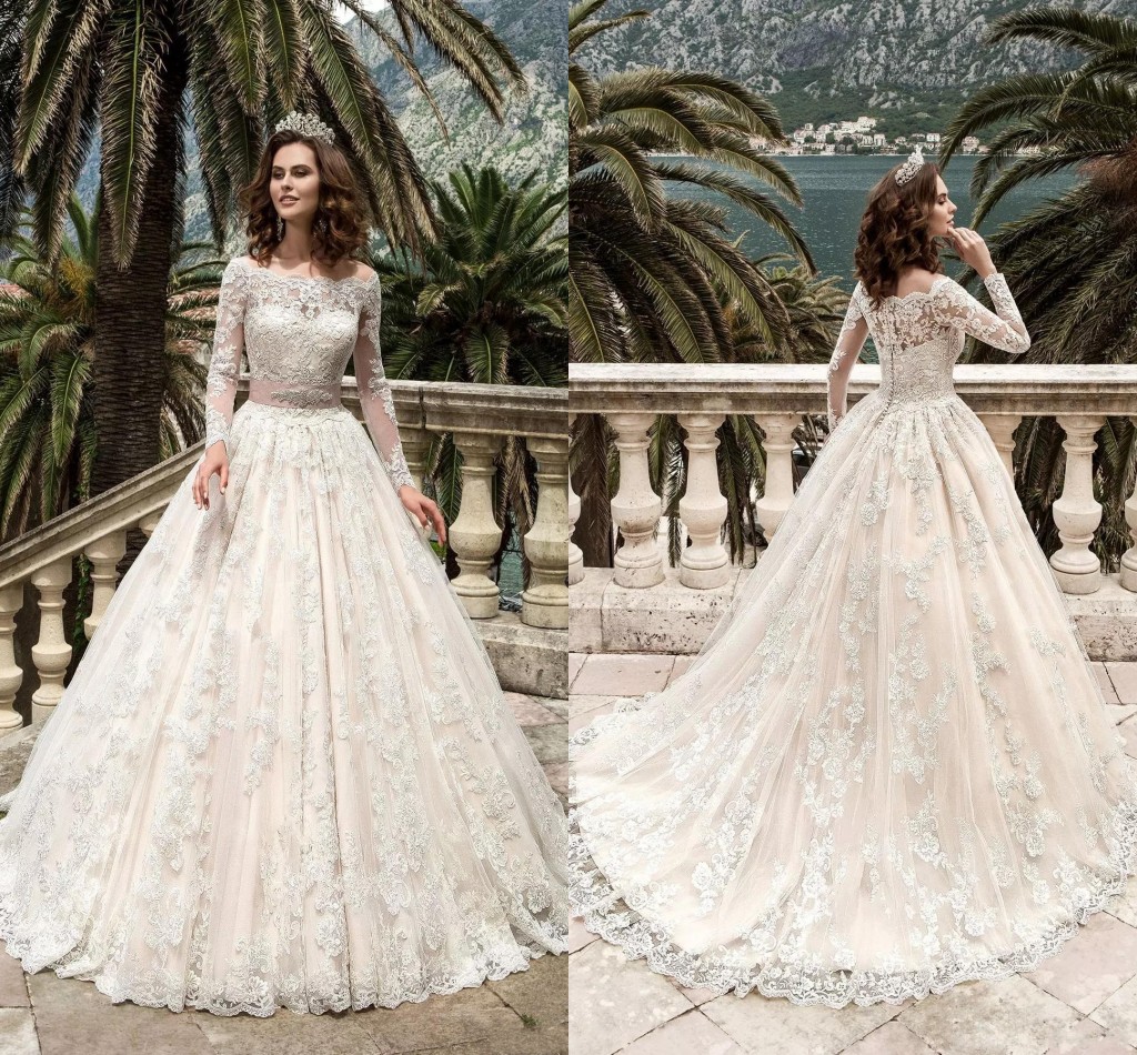New Design Modern A Line Wedding Dresses Lace Appliques Sash Illusion Long Sleeves Sweep Train Button Back Plus Size Formal Bridal Gowns, White
New Design Modern A Line Wedding Dresses Lace Appliques Sash Illusion Long Sleeves Sweep Train Button Back Plus Size Formal Bridal Gowns, White
