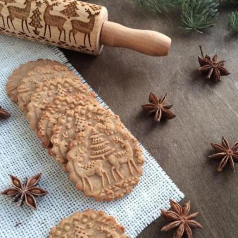 Christmas Wooden Rolling Pins Engraved Embossing Rolling Pin with Christmas Symbols Snowflake for Baking Embossed Cookies 35CM
Christmas Wooden Rolling Pins Engraved Embossing Rolling Pin with Christmas Symbols Snowflake for Baking Embossed Cookies 35CM