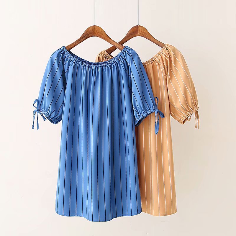 Plus Size T-shirt Tshirt 2020 New Fashion Brand Oversized Teeshirt Women Casual Lantern Sleeve Short Striped Slash Neck Regular, Blue
Plus Size T-shirt Tshirt 2020 New Fashion Brand Oversized Teeshirt Women Casual Lantern Sleeve Short Striped Slash Neck Regular, Blue