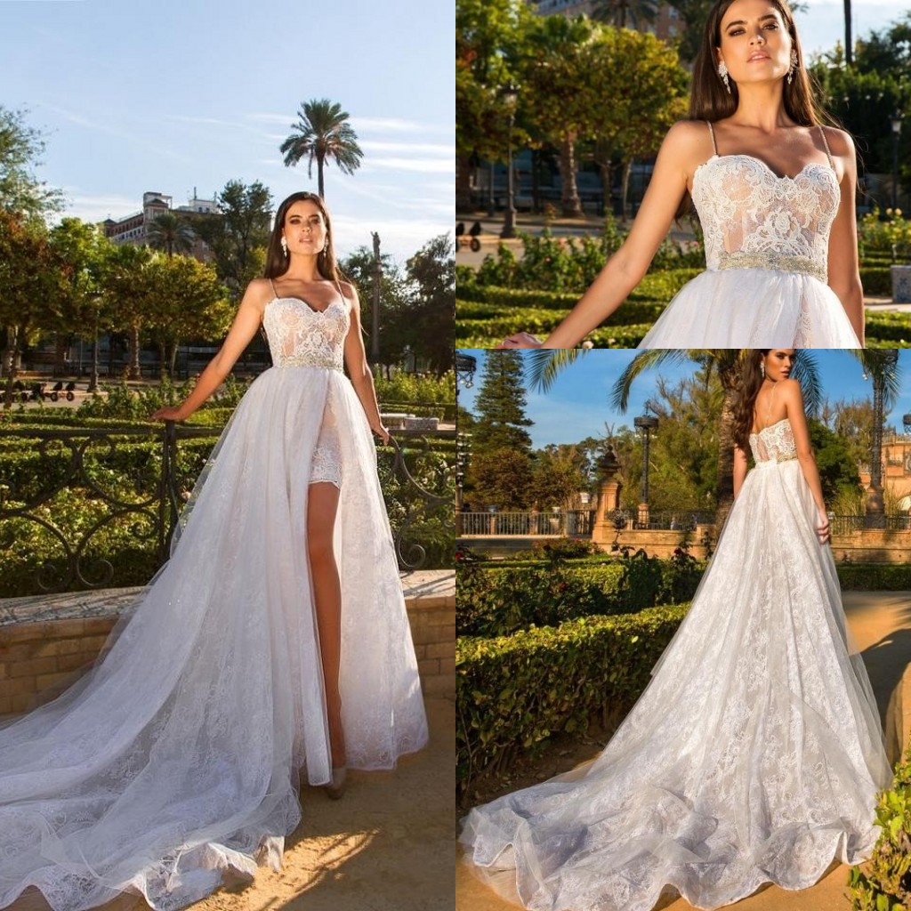 2019 Beach Wedding Dresses with Detachable Train Spaghetti Straps Mini Short Plus Size Vestidos de Noivas Bridal Gowns Custom, Champagne
2019 Beach Wedding Dresses with Detachable Train Spaghetti Straps Mini Short Plus Size Vestidos de Noivas Bridal Gowns Custom, Champagne
