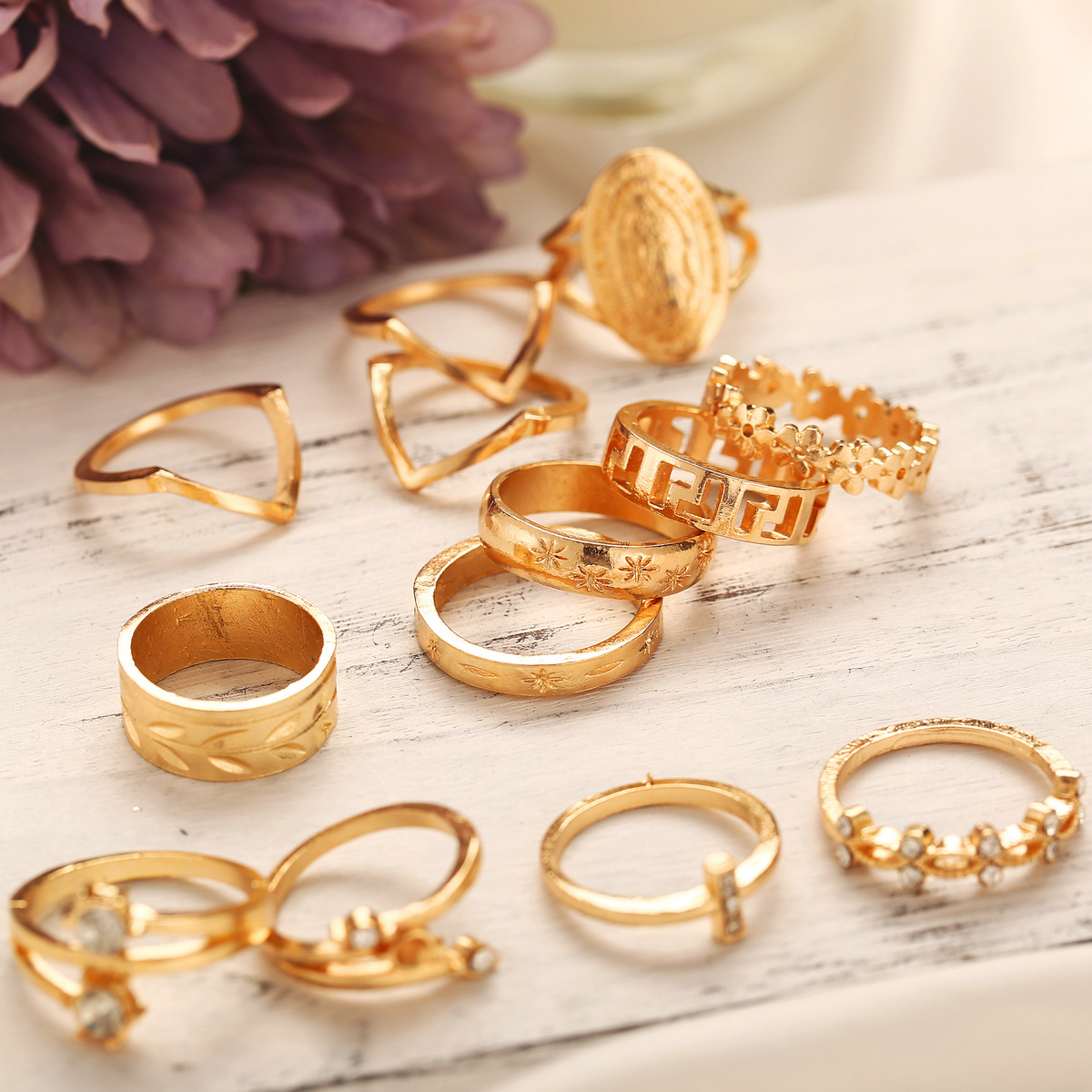 Boho Gold Ring Set Joint Knuckle Carved Finger Rings Stylish Hand Accessories Metal Alloy Jewelry for Women and Girls SR0078