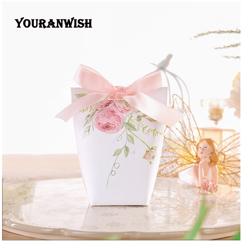 YOURANWISH DIY Customized Wedding Favors Upscale Gift Boxes Paper Baby Shower Favor Boxes pink flowers Candy Box 50pcs/lot
YOURANWISH DIY Customized Wedding Favors Upscale Gift Boxes Paper Baby Shower Favor Boxes pink flowers Candy Box 50pcs/lot