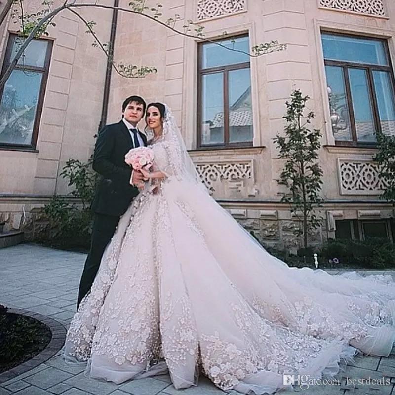 Michael Cinco 3D Floral Garden Ball Gown Wedding Dresses Stunning Detail Royal Train Church Dubai Arabic Bridal Wedding Gown