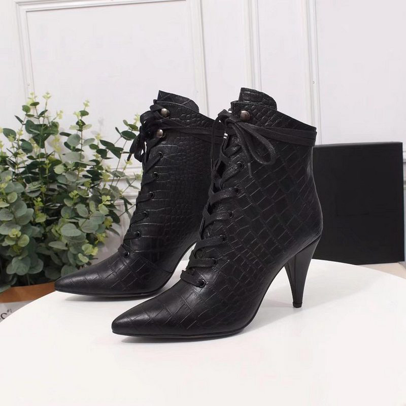 Brand New SL Womens Knight Ankle High Heel Lace Up 9CM Beast Leather Boots Shoes Original Box Size 35-42, With brand logo alexan
Brand New SL Womens Knight Ankle High Heel Lace Up 9CM Beast Leather Boots Shoes Original Box Size 35-42, With brand logo alexan