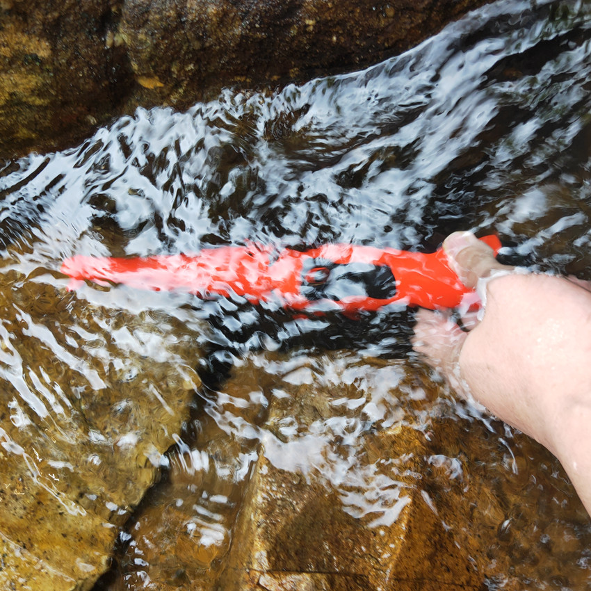 New Waterproof Portable Handheld Metal Detector Sound Alarm for Water and Land Dualpurpose Positioning Assistant Bar for Archaeo