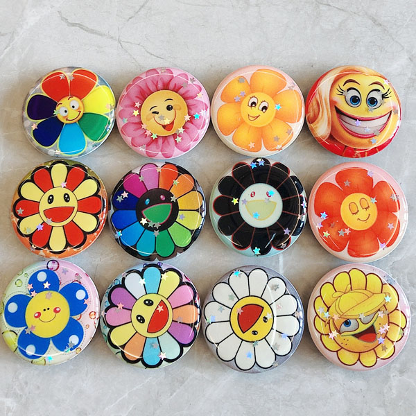 New Phone Holder Soft Rubber Sunflower air bag Popular Ring Expanding Stand Finger bracket base finger top support mobile Cell phone bracket, Mixed color
New Phone Holder Soft Rubber Sunflower air bag Popular Ring Expanding Stand Finger bracket base finger top support mobile Cell phone bracket, Mixed color