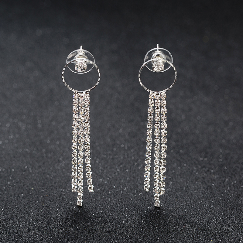 Temperament Earrings Woman Concise Personality Tide Exaggeration Earring Product Long Pendant Sexy Eardrop
Temperament Earrings Woman Concise Personality Tide Exaggeration Earring Product Long Pendant Sexy Eardrop