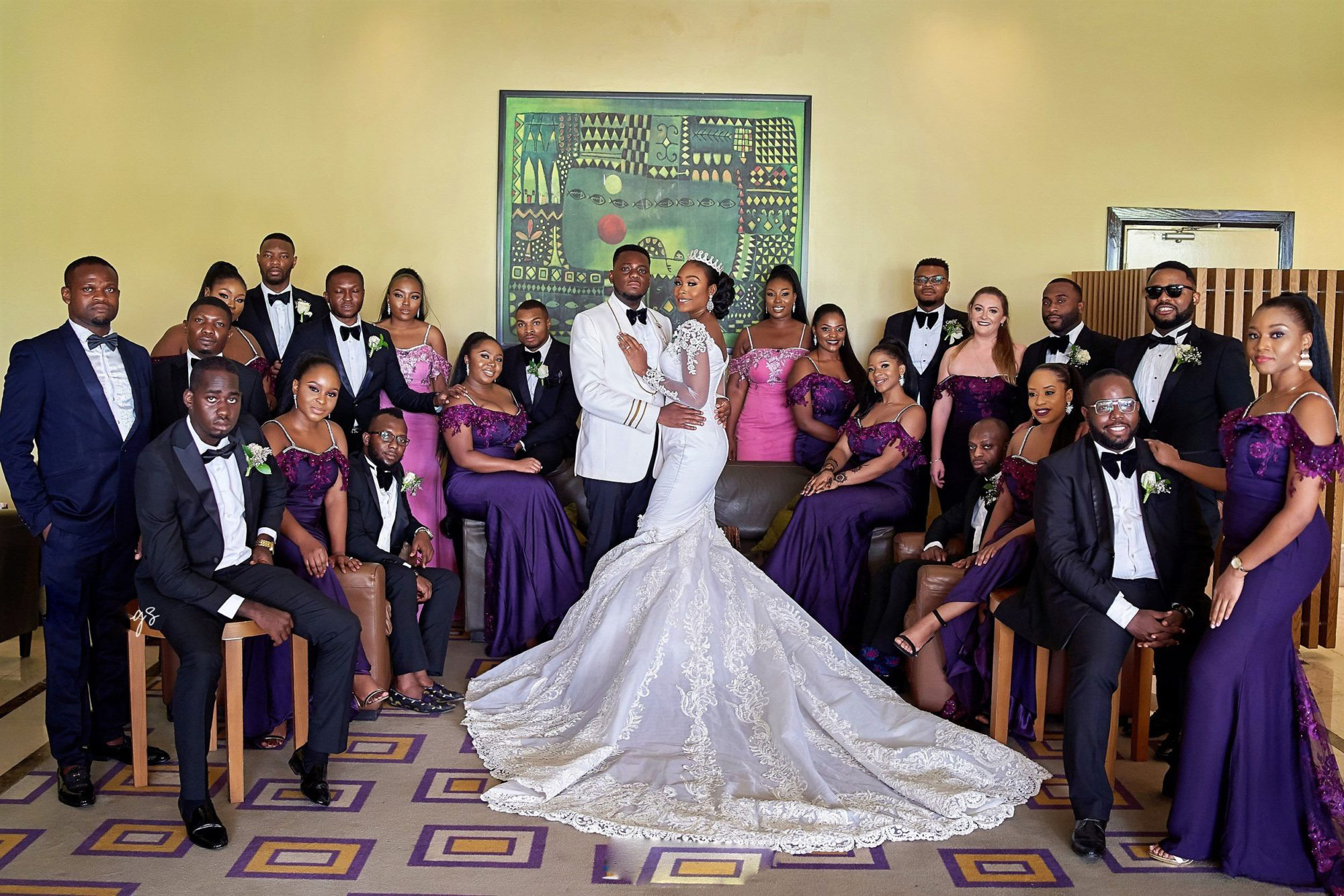 2019 New African Mermaid Wedding Dresses V Neck Lace Appliqued Court Train Long Sleeve Beach Wedding Dress Plus Size Country Bridal Gowns