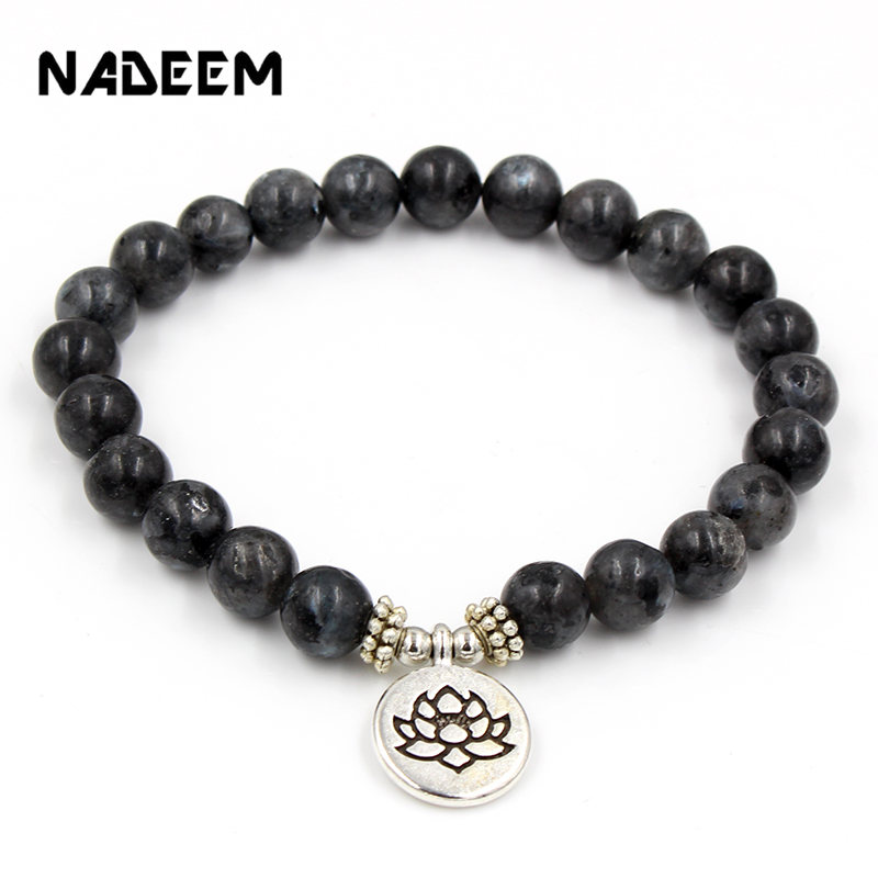 New Mala Bead OM Bracelets Lotus Buddha Yoga Charm Wrist Black Labradorite Stone Bead Wrist Boho Yoga Bracelet Men Women Jewelry
New Mala Bead OM Bracelets Lotus Buddha Yoga Charm Wrist Black Labradorite Stone Bead Wrist Boho Yoga Bracelet Men Women Jewelry