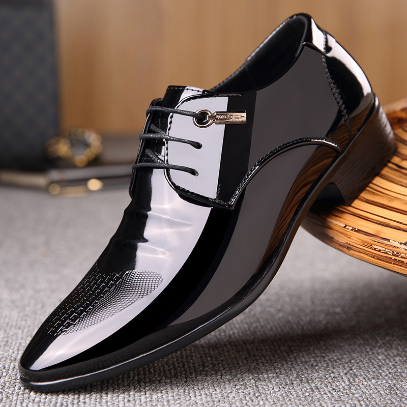 Size 6 to size13 Business man shoes Elegant guy dress shoes Official casual shoe gentleman Patent upper lace up flats zy319, Black
Size 6 to size13 Business man shoes Elegant guy dress shoes Official casual shoe gentleman Patent upper lace up flats zy319, Black