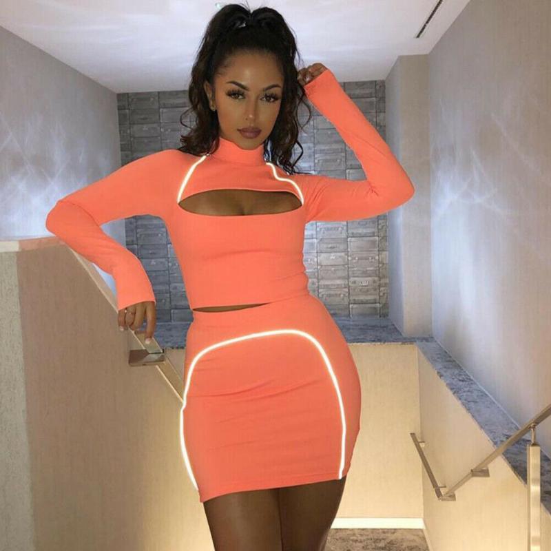 2 Colors Fashion Women Sexy Long Sleeve Crop Top+Skirt Reflective Yoga Outfits Set Female Solid Party Club Stylish Yoga Set, Green
2 Colors Fashion Women Sexy Long Sleeve Crop Top+Skirt Reflective Yoga Outfits Set Female Solid Party Club Stylish Yoga Set, Green