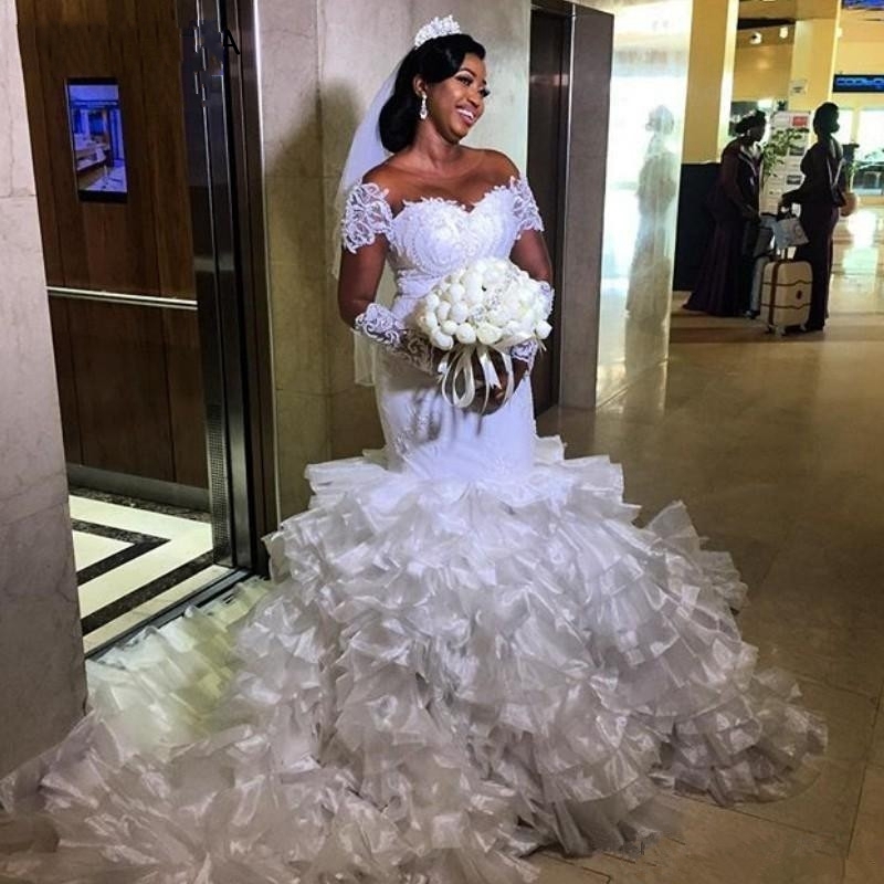 Charming Mermaid Beaded Wedding Dresses Sheer Bateau Neck Lace Appliqued Bridal Gowns Plus Size Long Sleeves Tiered Organza robes de mariée, Chocolate
Charming Mermaid Beaded Wedding Dresses Sheer Bateau Neck Lace Appliqued Bridal Gowns Plus Size Long Sleeves Tiered Organza robes de mariée, Chocolate