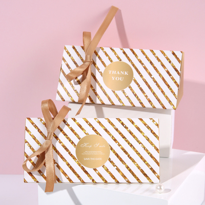 Folding Pyramid Chocolate Box Wedding Favor Box Souveniers Candy Bags Dragee Bonbonniere for Gift Party Birthday Bridal Shower
Folding Pyramid Chocolate Box Wedding Favor Box Souveniers Candy Bags Dragee Bonbonniere for Gift Party Birthday Bridal Shower