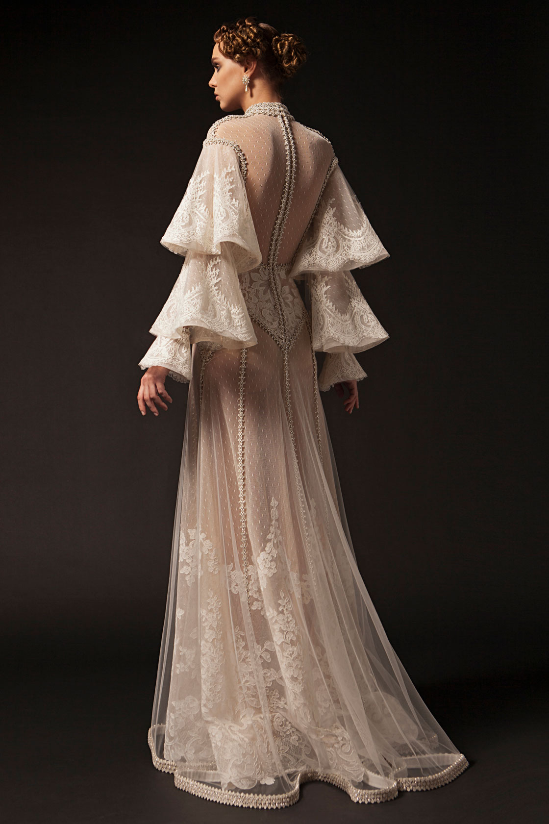 Krikor Jabotian 2019 New Prom Dresses High Neck Lace Applique Long Sleeve Beaded Formal Party Dress Vintage Pageant Evening Gowns