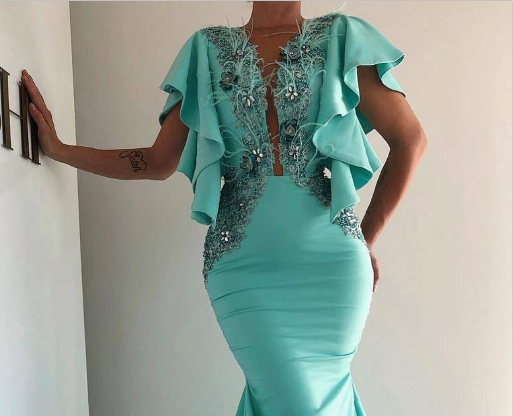Turquoise Blue Evening Dresses Deep V Neck Lace Appliqued Feather Crystal Vestido De Festa Mermaid Evening Gowns Prom Party Wear
