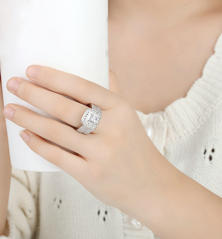 2pcs Sets Wedding Engagement Ring For Women Bridal Classic Square Cut Cubic Zirconia Crystal Silver Color Fashion Jewelry Chirstma