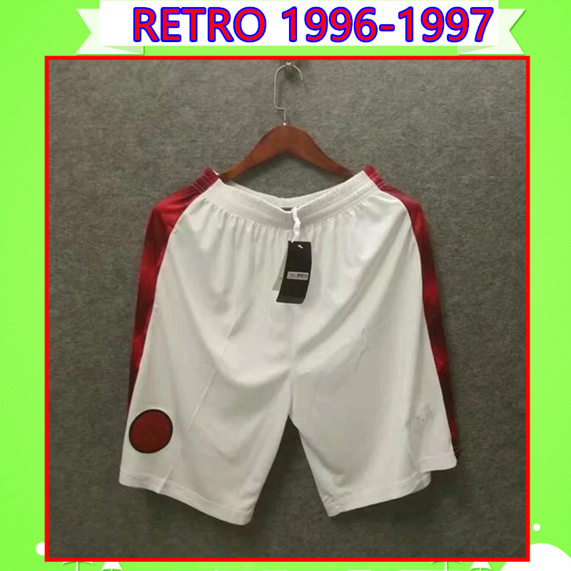 #7 CANTONA #10 BECKHAM #20 SOLSKJAER #16 KEANE 1996 1998 RETRO United soccer shorts UTD 96 98 MAN Vintage Classic COLE football pants, Black;red
#7 CANTONA #10 BECKHAM #20 SOLSKJAER #16 KEANE 1996 1998 RETRO United soccer shorts UTD 96 98 MAN Vintage Classic COLE football pants, Black;red