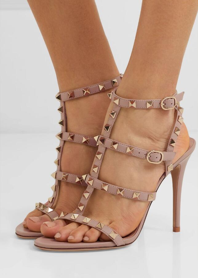 Perfect Summer Rock Stud High Heels Sexy Women Rivets Sandals Studded Buckle Strap Strappy Sandalias Dress Party Wedding Gladiator Sandals, Original box;dust bag
Perfect Summer Rock Stud High Heels Sexy Women Rivets Sandals Studded Buckle Strap Strappy Sandalias Dress Party Wedding Gladiator Sandals, Original box;dust bag