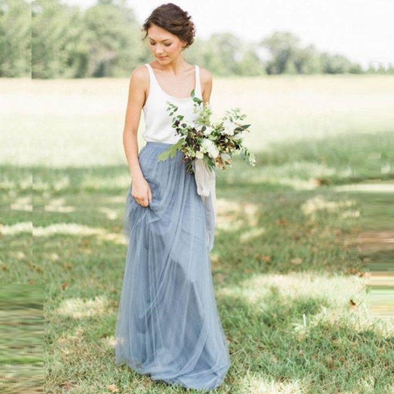 Hot Cheap V-neck Bridesmaid Dresses Sleeveless Tulle Floor Length Prom Dresses Evening Party Gowns with Custom Made