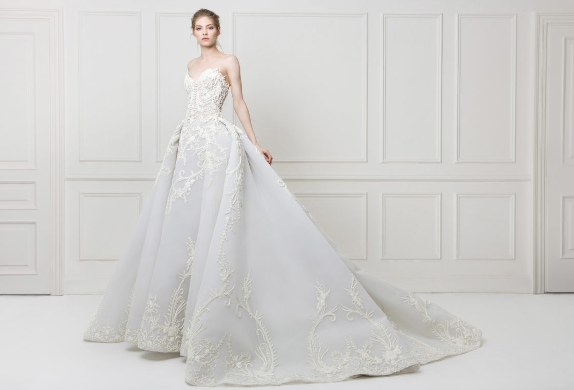 2020 Bridal Dress With Detachable Train Sweetheart 3D Lace Appliqued Beaded Wedding Dress Backless Ruffle Sweep Train Robes De Mariée