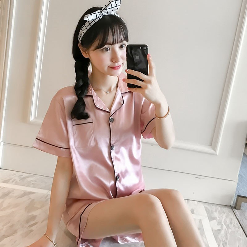 2020 Faux Silk Pajamas Set For Women New Spring Summer Solid Color Leisure Nightwear Short Sleeves Tops And Shorts Sleepwear, Blue
2020 Faux Silk Pajamas Set For Women New Spring Summer Solid Color Leisure Nightwear Short Sleeves Tops And Shorts Sleepwear, Blue