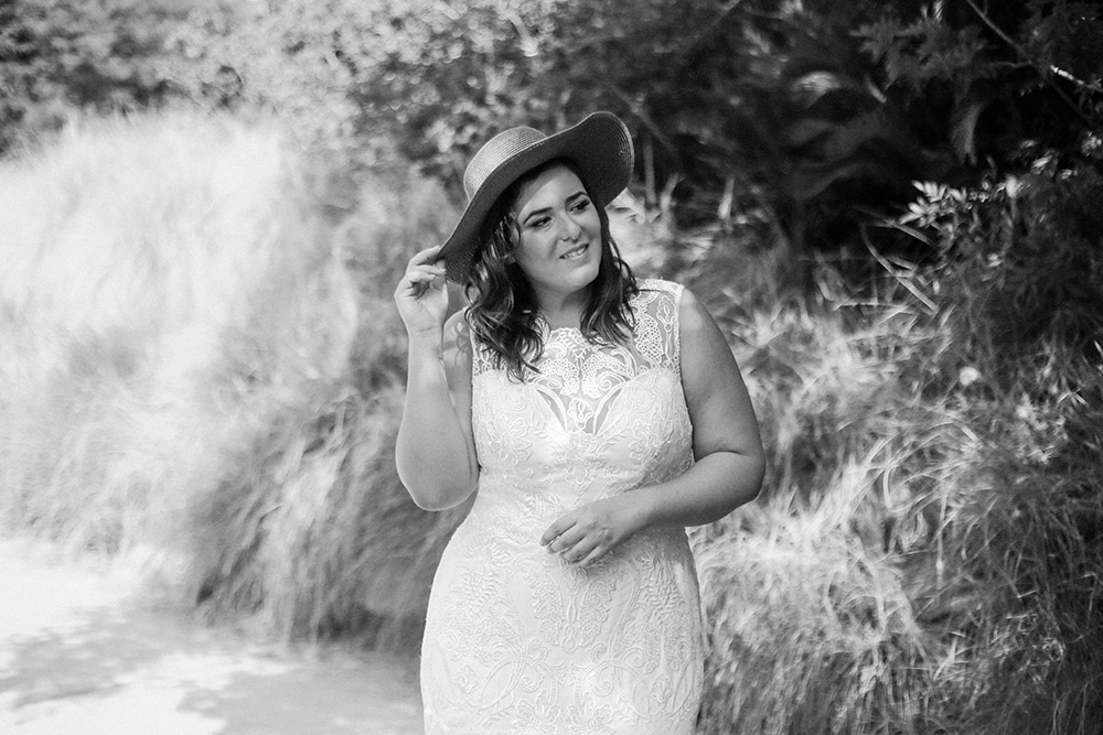 2020 Mermaid New Arrival Wedding Gowns Lace Tulle Zipper Plus Size Wedding Dresses Sweep Train Detachable Sleeve Bridal Gowns