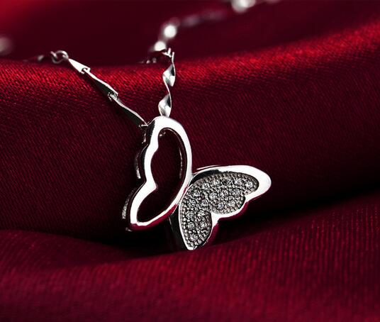 Fashion-Sterling Silver Plated Butterfly Pendant Necklace Charms Animal Bohemian Statement Crystal Pendant Jewelry For Women Christmas Gift