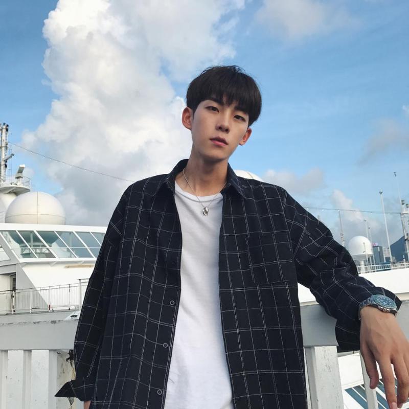 Spring Plaid Shirt Men's Long-sleeved Wild Loose Korean Version of The Trend Shirt Men's Casual Hong Kong Style Jacket Tide, 01 
Spring Plaid Shirt Men's Long-sleeved Wild Loose Korean Version of The Trend Shirt Men's Casual Hong Kong Style Jacket Tide, 01