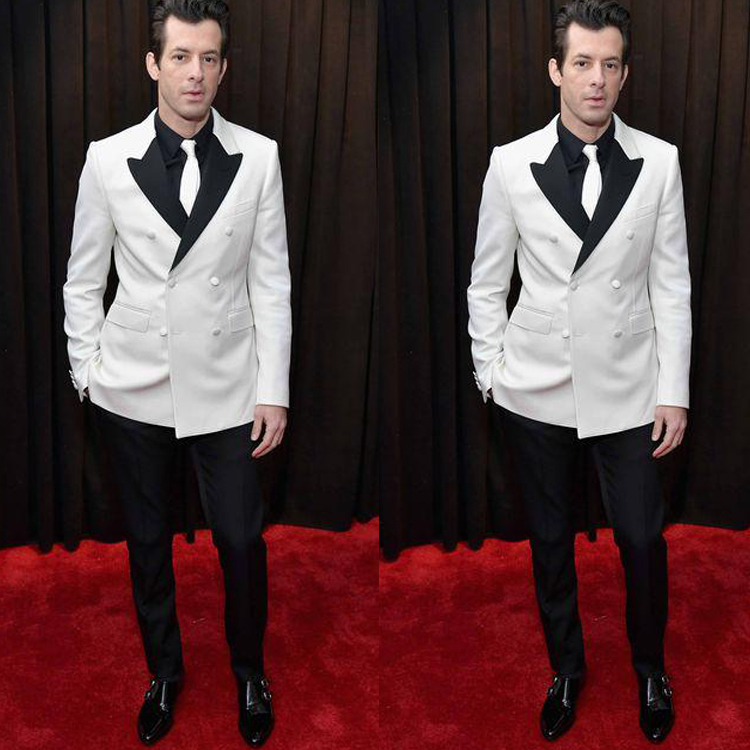 White Groom Wedding Tuxedos Slim Fit 1 Pieces Peaked Lapel Mens Pants Suits High Quality Designer Jackets