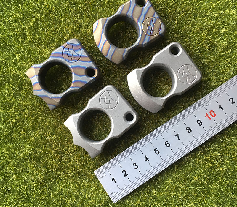 Andy Frankart SFK single finger ring TC4 Titanium Self Defense punch daggers outdoor Buckle Survival pocket EDC Knuck knuckles Multi tools
Andy Frankart SFK single finger ring TC4 Titanium Self Defense punch daggers outdoor Buckle Survival pocket EDC Knuck knuckles Multi tools