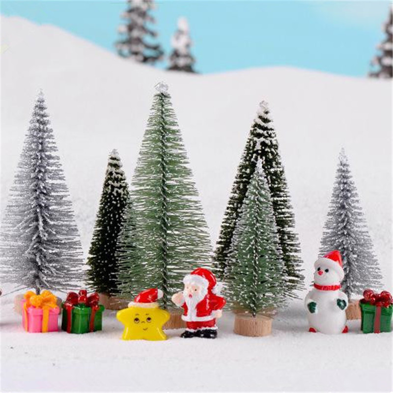 2pcs Garden Decoration Mini Christmas Tree Gold Green Small Pine Tree Sisal Placed In The Desktop New Year Xmas Party Ornaments
2pcs Garden Decoration Mini Christmas Tree Gold Green Small Pine Tree Sisal Placed In The Desktop New Year Xmas Party Ornaments