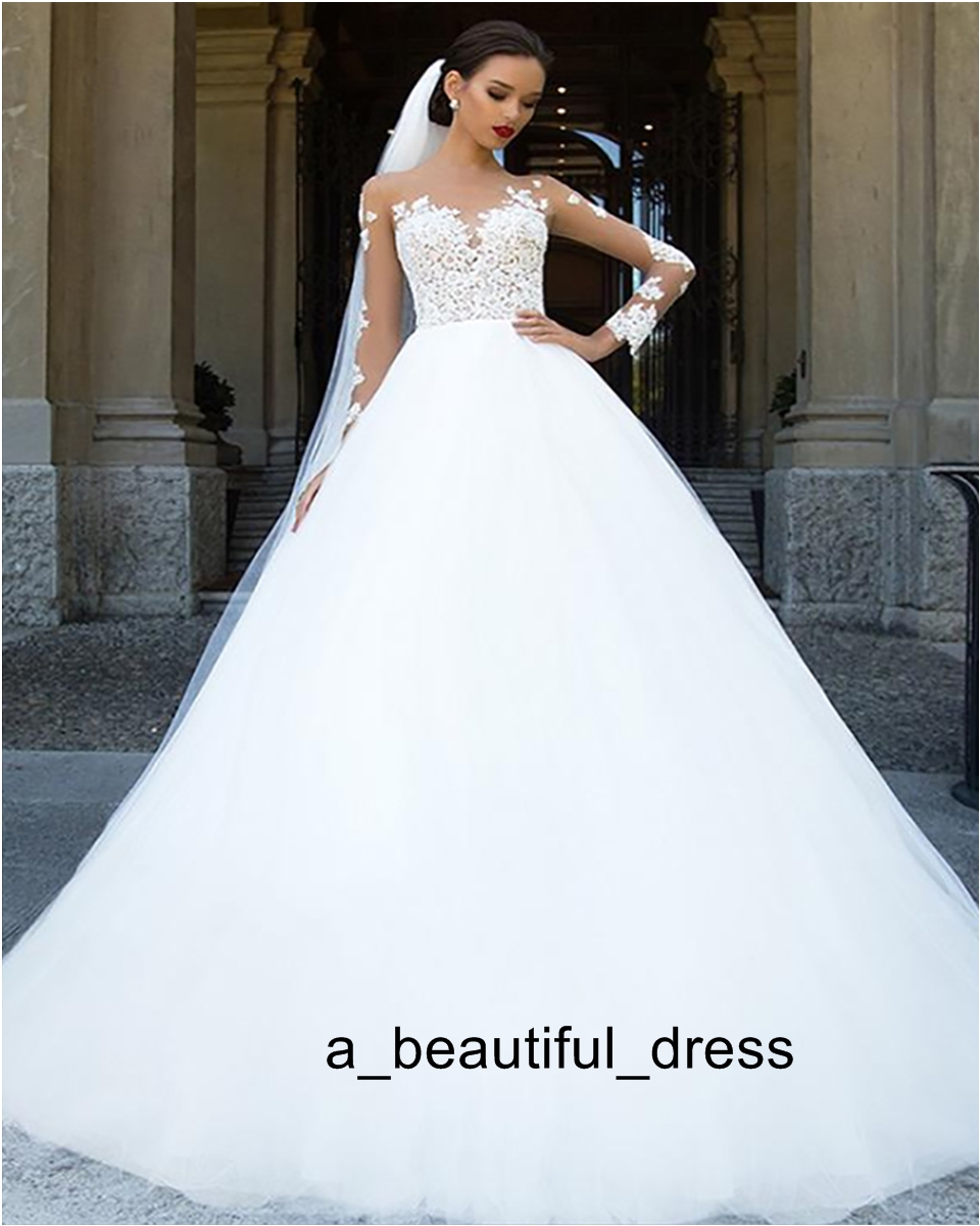 Long Sleeves Wedding Dress 2019 Beach Bridal Gown Tulle Lace Appliques White/Ivory Romantic Buttons Wedding Dresses