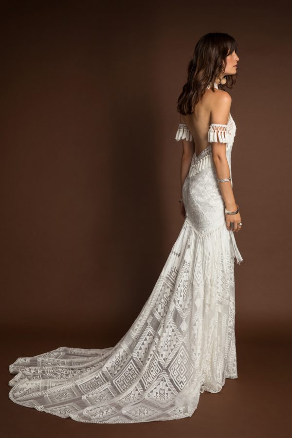 Punk Style Mermaid Wedding Dresses Halter Lace Appliqued Tassel Sweep Train Backless Vintage Bohemian Wedding Dress Custom Made Bridal Gowns